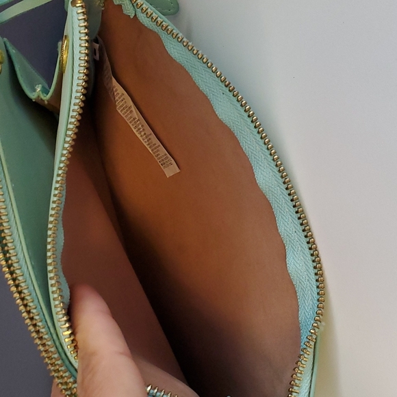 Old Navy Mint Green Fringe Crossbody Bag Convertible Clutch - Picture 6 of 7